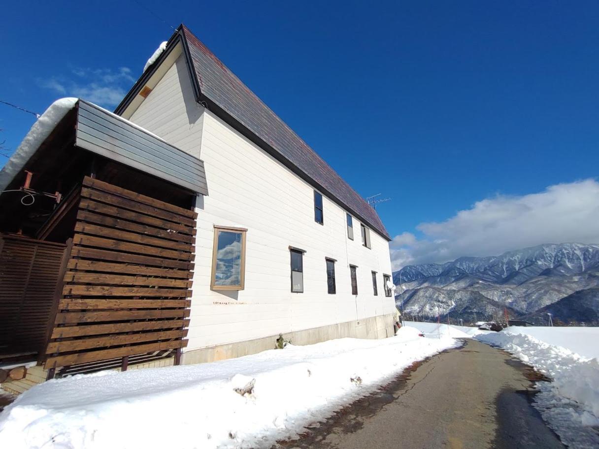 Hakuba Norikura Wakaguri Guesthouse Otari Exterior photo